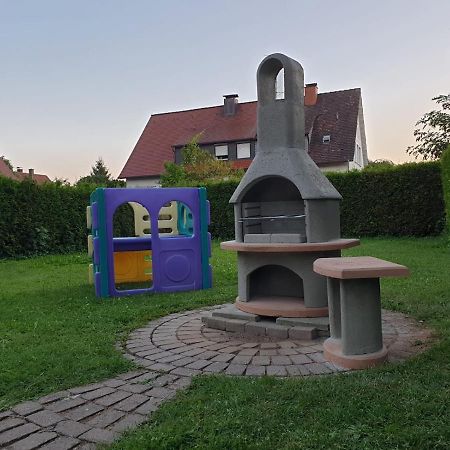 Familienfreundliches Ferienhaus Amara Mit Garten Und Terrasse - Friedrichshafen Am Bodensee المظهر الخارجي الصورة